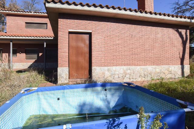 Casa en venta en Casa en Caldes de Malavella, Girona, 469.000 €, 5 habitaciones, 4 baños, 335 m2, Garaje