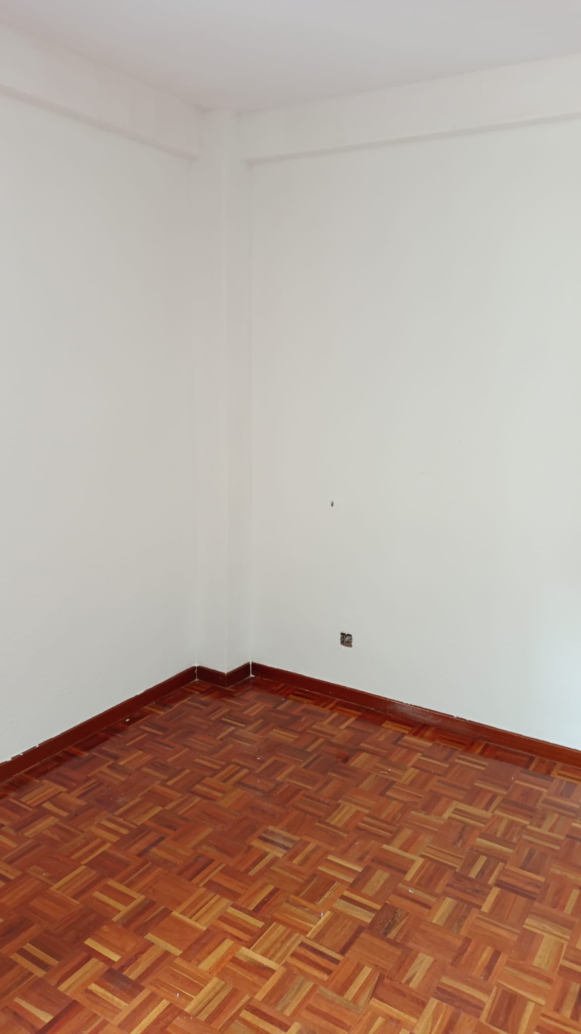 Piso en venta en Piso en Alcalá de Henares, Madrid, 185.000 €, 3 habitaciones, 2 baños, 98 m2