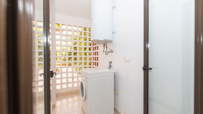 Piso en venta en Piso en Manilva, Málaga, 360.000 €, 3 habitaciones, 2 baños, 236 m2